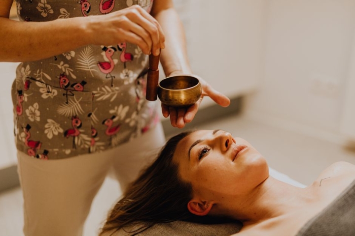 Acouphène masqué : techniques efficaces pour vivre normalement